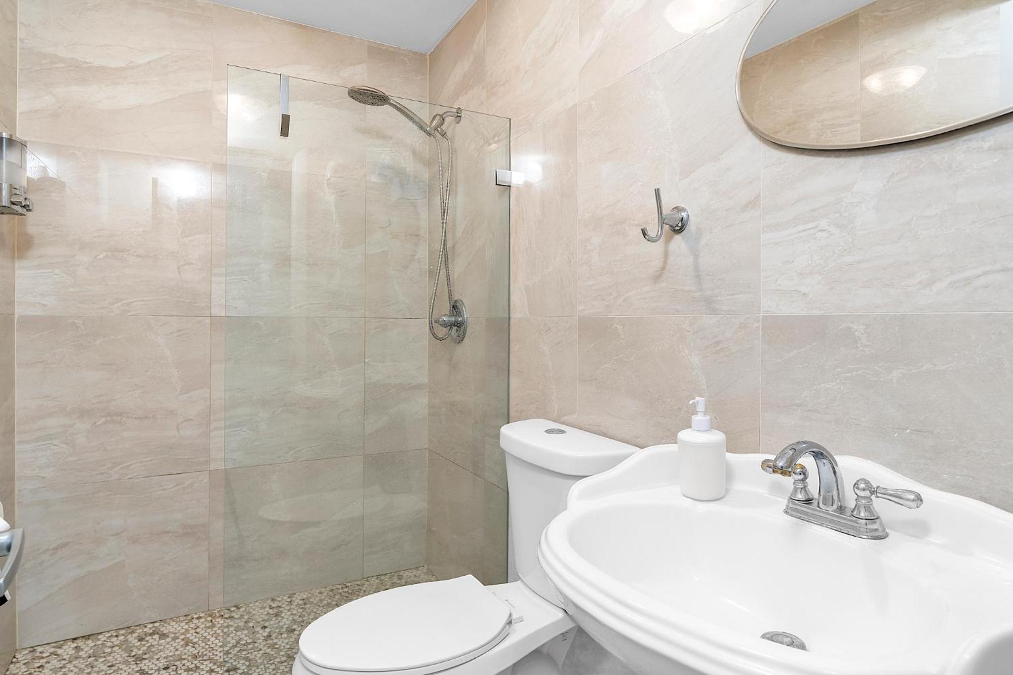 Private Room In Little Havana Μαϊάμι Εξωτερικό φωτογραφία